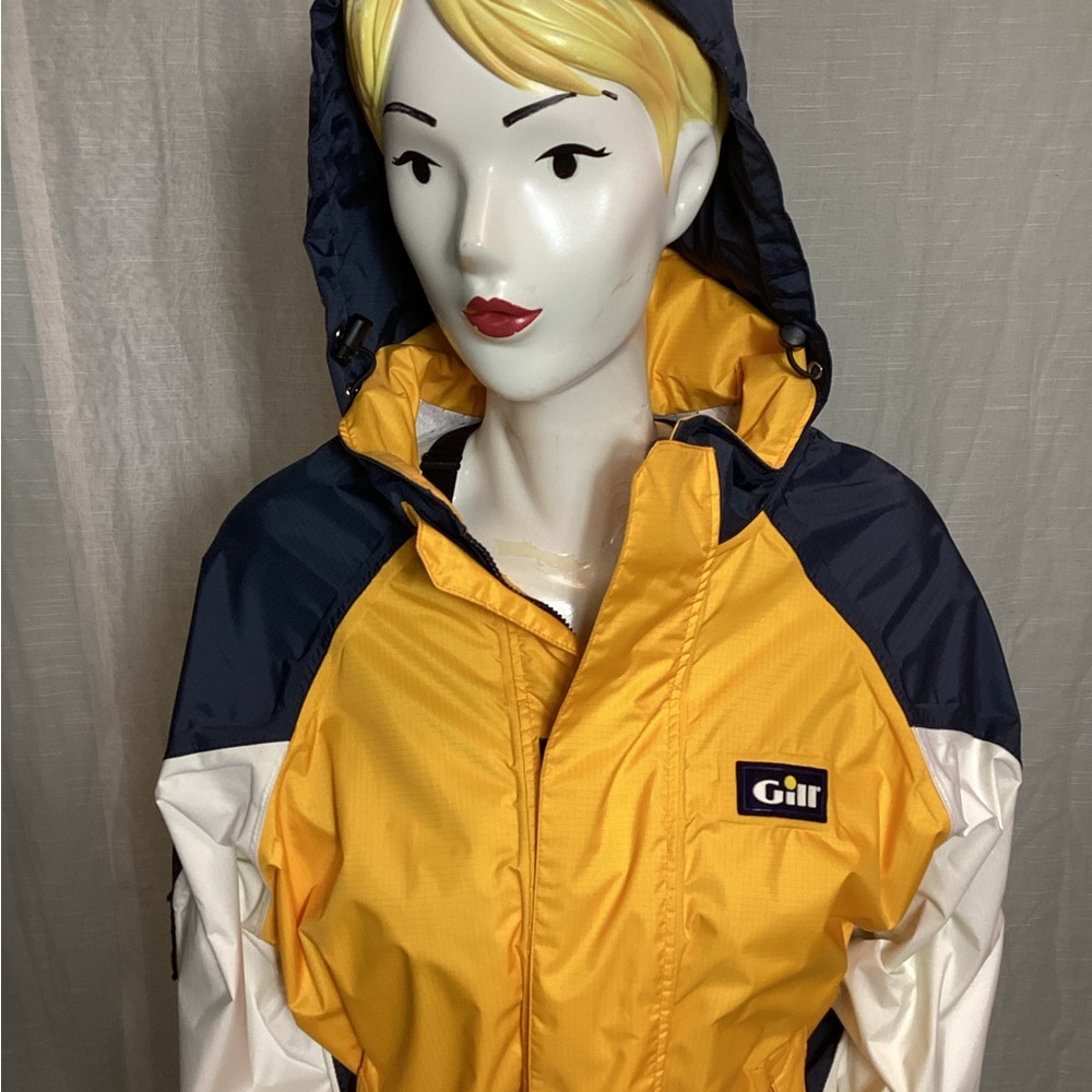Gill O2 breathable sailing jacket; Size: small - Picture 10 of 16